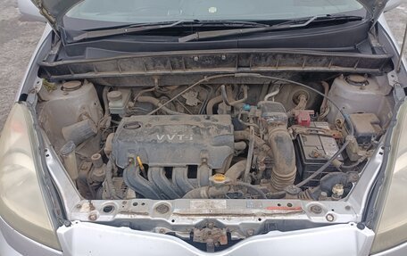 Toyota FunCargo, 2001 год, 425 000 рублей, 32 фотография