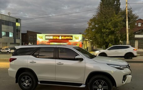 Toyota Fortuner II, 2019 год, 4 250 000 рублей, 3 фотография