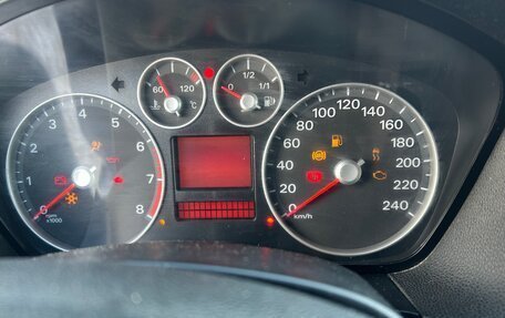 Ford Focus II рестайлинг, 2007 год, 635 000 рублей, 31 фотография