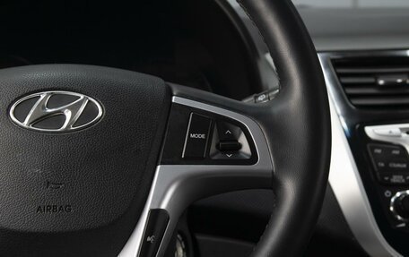 Hyundai Solaris II рестайлинг, 2013 год, 915 777 рублей, 13 фотография