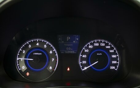 Hyundai Solaris II рестайлинг, 2013 год, 915 777 рублей, 16 фотография