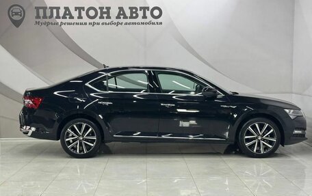 Skoda Superb III рестайлинг, 2025 год, 3 269 000 рублей, 4 фотография