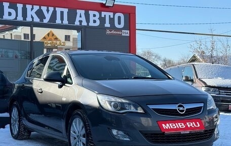 Opel Astra J, 2010 год, 699 000 рублей, 2 фотография