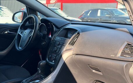 Opel Astra J, 2010 год, 699 000 рублей, 17 фотография