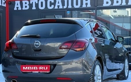 Opel Astra J, 2010 год, 699 000 рублей, 11 фотография