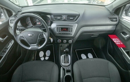 KIA Rio III рестайлинг, 2016 год, 1 087 000 рублей, 17 фотография