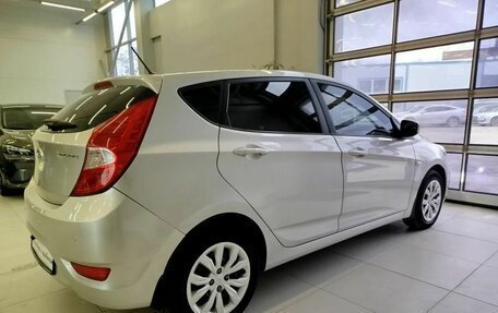 Hyundai Solaris II рестайлинг, 2012 год, 770 000 рублей, 8 фотография
