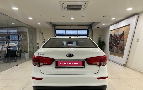 KIA Rio III рестайлинг, 2017 год, 850 000 рублей, 5 фотография