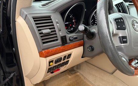 Toyota Land Cruiser 200, 2014 год, 3 450 000 рублей, 10 фотография