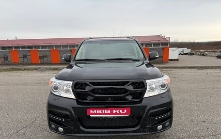 Toyota Land Cruiser 200, 2014 год, 3 450 000 рублей, 3 фотография