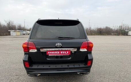 Toyota Land Cruiser 200, 2014 год, 3 450 000 рублей, 6 фотография