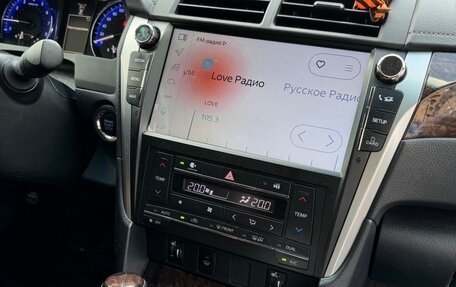 Toyota Camry, 2018 год, 2 535 000 рублей, 3 фотография