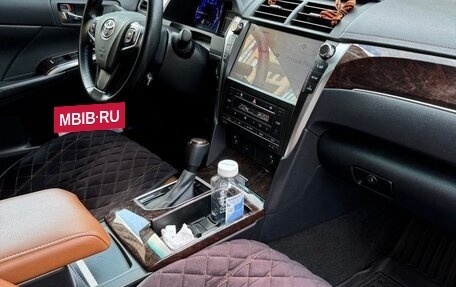 Toyota Camry, 2018 год, 2 535 000 рублей, 2 фотография