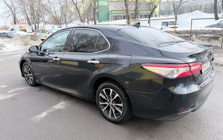 Toyota Camry, 2018 год, 2 150 000 рублей, 6 фотография