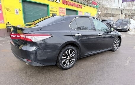 Toyota Camry, 2018 год, 2 150 000 рублей, 4 фотография