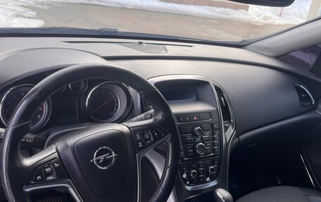 Opel Astra J, 2010 год, 695 000 рублей, 10 фотография