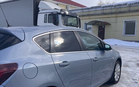 Opel Astra J, 2010 год, 695 000 рублей, 15 фотография