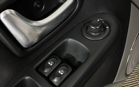 Renault Symbol, 2010 год, 370 000 рублей, 18 фотография