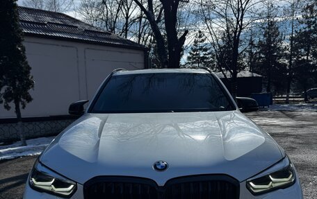 BMW X5, 2018 год, 5 750 000 рублей, 2 фотография
