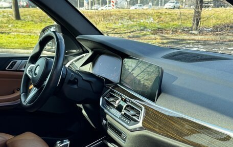 BMW X5, 2018 год, 5 750 000 рублей, 13 фотография