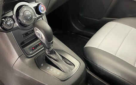 Ford Fiesta, 2018 год, 968 000 рублей, 18 фотография