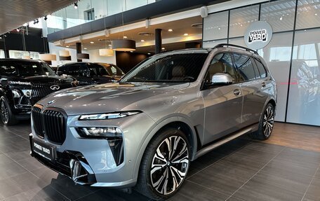 BMW X7, 2023 год, 12 100 000 рублей, 3 фотография