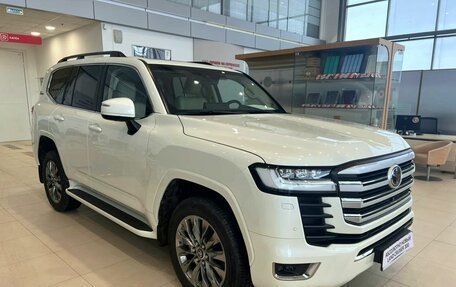 Toyota Land Cruiser, 2025 год, 16 850 000 рублей, 2 фотография