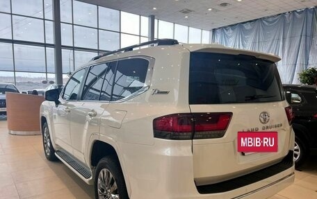 Toyota Land Cruiser, 2025 год, 16 850 000 рублей, 5 фотография