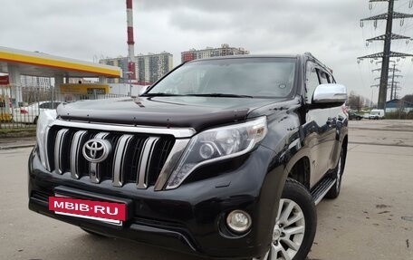 Toyota Land Cruiser Prado 150 рестайлинг 2, 2014 год, 2 680 000 рублей, 8 фотография