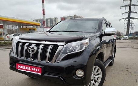 Toyota Land Cruiser Prado 150 рестайлинг 2, 2014 год, 2 680 000 рублей, 6 фотография
