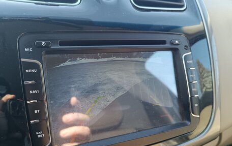 Renault Logan II, 2015 год, 700 000 рублей, 10 фотография