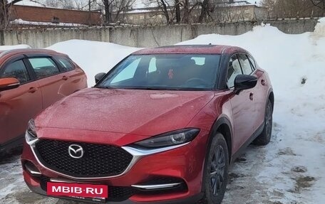 Mazda CX-4, 2023 год, 2 850 000 рублей, 4 фотография