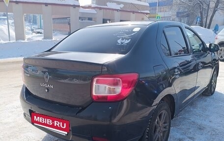 Renault Logan II, 2015 год, 700 000 рублей, 5 фотография