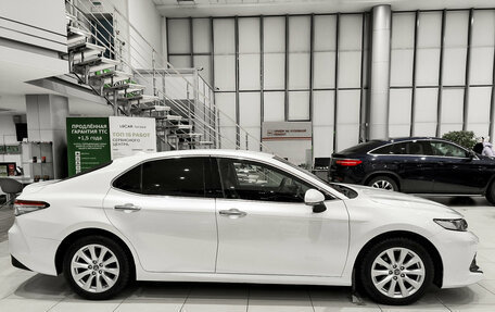 Toyota Camry, 2019 год, 2 650 000 рублей, 5 фотография