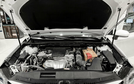 Toyota Camry, 2019 год, 2 650 000 рублей, 11 фотография