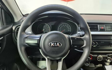 KIA Rio IV, 2018 год, 1 239 000 рублей, 10 фотография