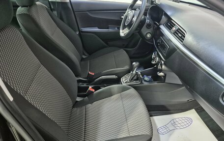 KIA Rio IV, 2018 год, 1 239 000 рублей, 17 фотография