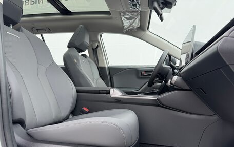 Toyota RAV4, 2025 год, 4 840 000 рублей, 13 фотография