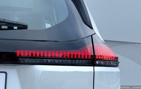 Toyota RAV4, 2025 год, 4 840 000 рублей, 8 фотография