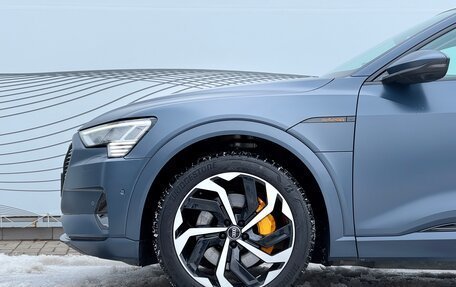 Audi e-tron Sportback I, 2022 год, 5 549 000 рублей, 2 фотография