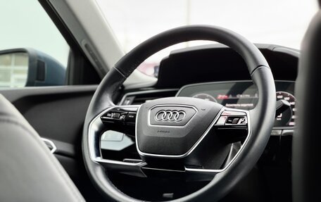 Audi e-tron Sportback I, 2022 год, 5 549 000 рублей, 11 фотография