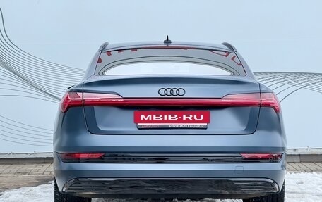 Audi e-tron Sportback I, 2022 год, 5 549 000 рублей, 7 фотография