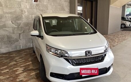 Honda Freed II, 2022 год, 1 480 000 рублей, 3 фотография