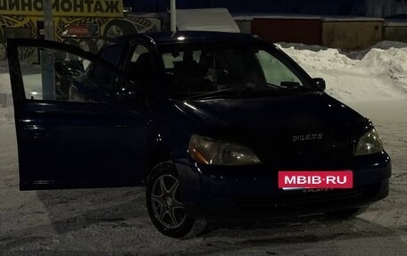 Toyota Platz, 2000 год, 400 000 рублей, 5 фотография