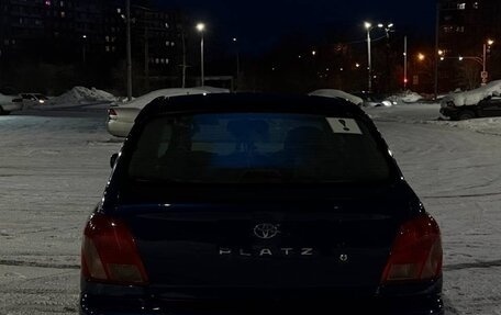 Toyota Platz, 2000 год, 400 000 рублей, 10 фотография