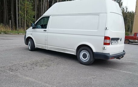 Volkswagen Transporter T5 рестайлинг, 2012 год, 1 600 000 рублей, 4 фотография