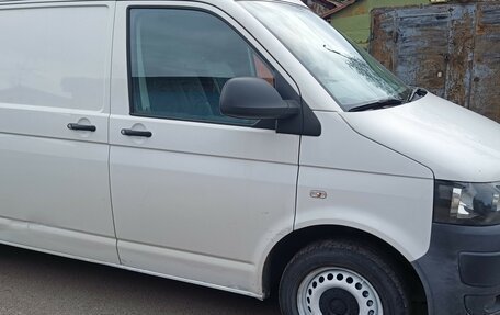 Volkswagen Transporter T5 рестайлинг, 2012 год, 1 600 000 рублей, 5 фотография