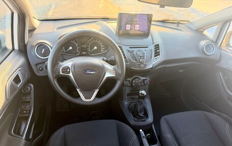 Ford Fiesta, 2016 год, 625 000 рублей, 9 фотография