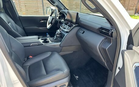 Toyota Land Cruiser, 2022 год, 3 500 000 рублей, 7 фотография