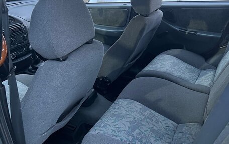 Chevrolet Niva I рестайлинг, 2004 год, 285 000 рублей, 10 фотография